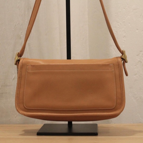 Coach Shoulder Bag - Picture 4 of 10